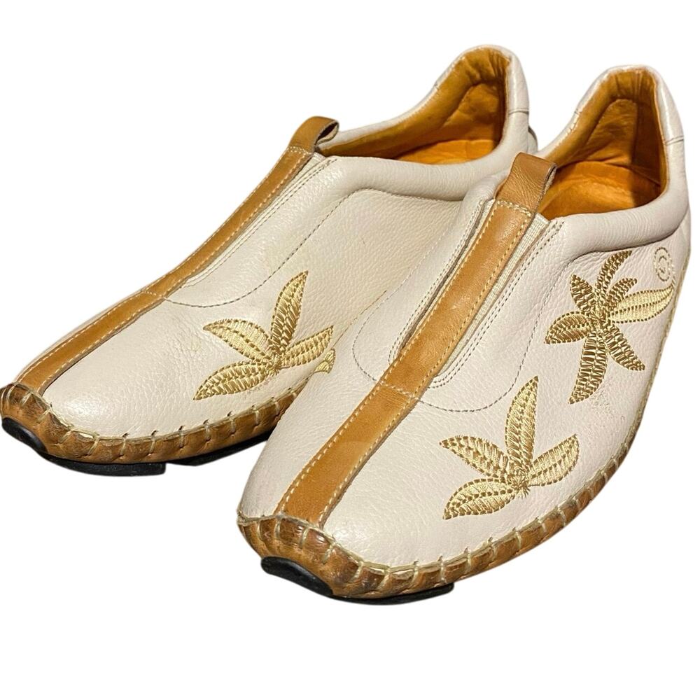 PIKOLINOS Shoes Size 41 Cream Beige with Tan Leather Accents Gold Embroidery